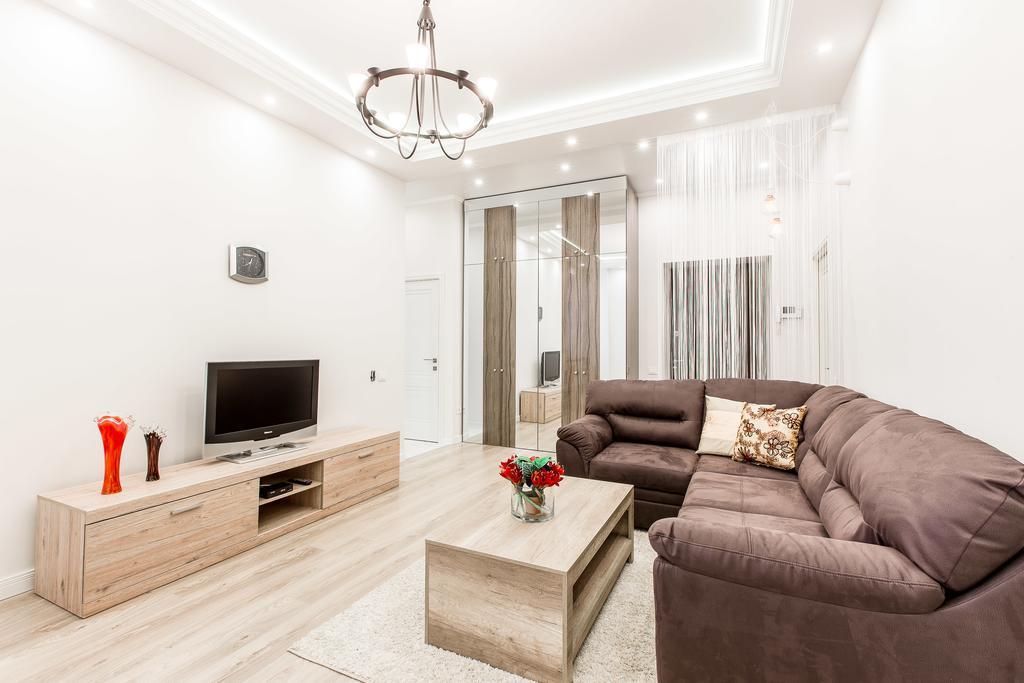 Sutkiminsk Apartment Centre المظهر الخارجي الصورة